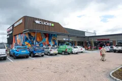 Central-Blue-Shopping-Centre-Opening_9117_01